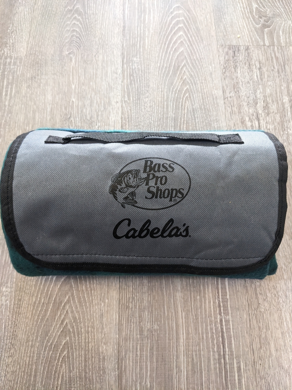 Cabela's Blanket Fleece Roll Up Carrier Compact Picnic Hiking Camping NWOT